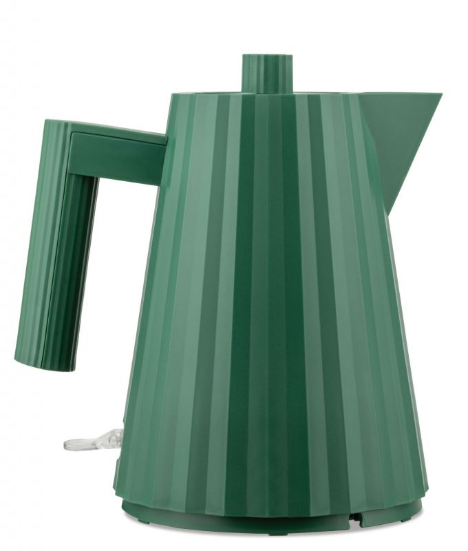 Grüner Alessi Plissé Wasserkocher mit gerippter Oberfläche, Griff und Ausguss. Design Wasserkocher.